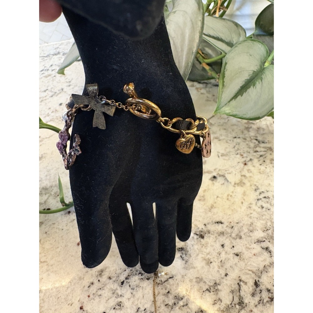 Betsey Johnson Vintage Lady Luck Cow Head Skull Horseshoe Earrings & bracelet - Picture 9 of 16